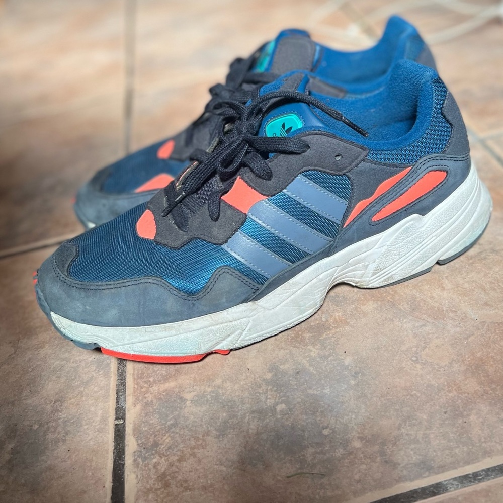 Adidas young legend marine